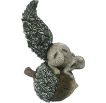 Dekorative Eichhörnchenfigur aus Kunststein auf einer Eichel sitzend