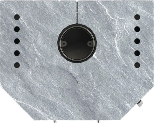 Detailansicht einer Duschwanne aus Stein mit Abfluss und Bohrungen