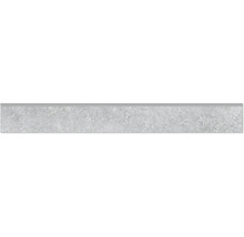 Fliesenbordüre mit matter Oberfläche