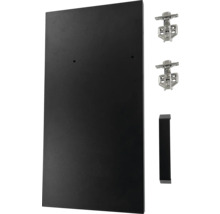 Schranktür mit Scharnieren und Griff