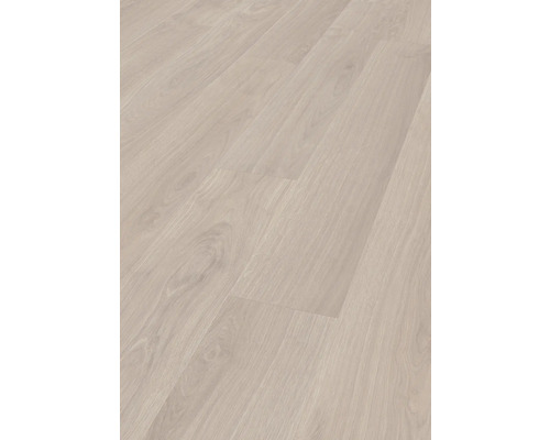 Heller Holzbodenbelag mit Maserung