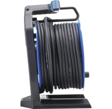 Kabeltrommel mit Kabel auf Rollen