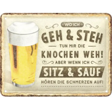 Dekoratives Blechschild mit Biermotiv und Spruch.