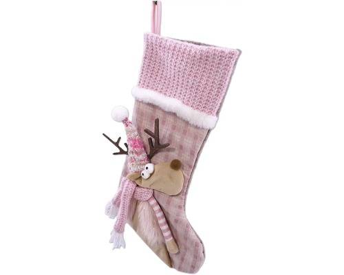 Weihnachtssocke mit Rentierapplikation und gestrickten Details.