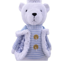 Weißer Teddybär mit Krone und gestreifter Weste mit Knöpfen