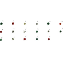 Verschiedene Christbaumkugeln in verschiedenen Farben und Ausführungen