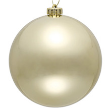 Goldene Weihnachtskugel für die Weihnachtsdekoration
