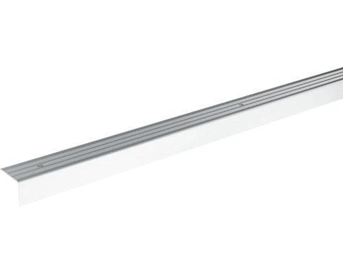 Treppenkantenprofil aus Metall mit Rillen