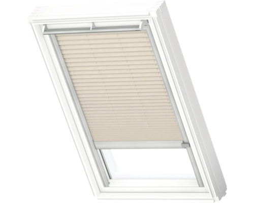 Dachfenster mit Plissee zur Lichtregulierung