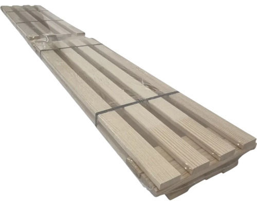 Verpacktes Lattenrost aus Holz