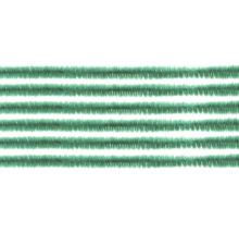 Mehrere grüne Pfeifenreiniger liegen nebeneinander.