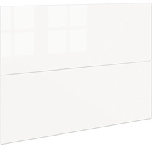 Küchenfront in glänzendem Weiß