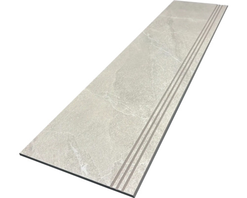 Trittstufe aus Keramik mit drei Rillen