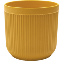 Gelber Pflanztopf mit vertikalen Rippen.