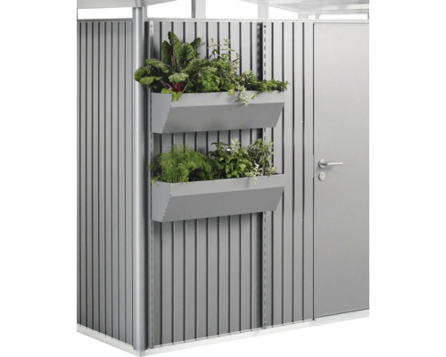 Metallgartenhaus mit zwei bepflanzten Kräutercontainern