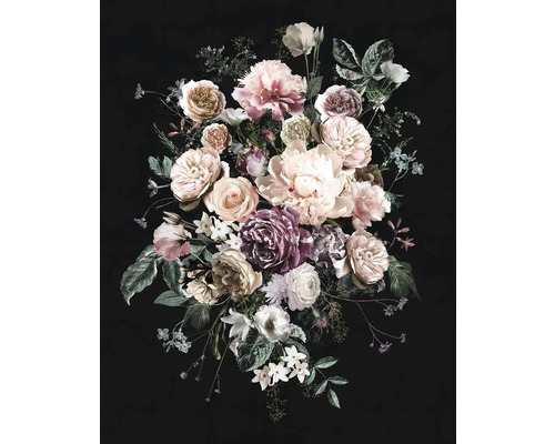Blumenarrangement mit Rosen, Pfingstrosen und anderen Blumen auf dunklem Hintergrund