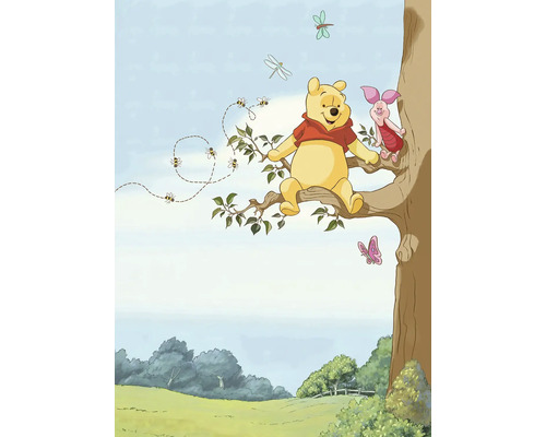 Fototapete Papier SD4116 Disney Edition 4 Disney Winnie Pooh Tree 4-tlg. 184 x 254 cm Illustration von Winnie Puuh und Ferkel auf einem Baumast mit Bienen und Schmetterlingen.