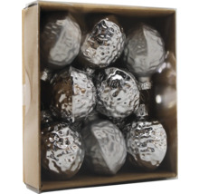 Verpackung mit silberfarbenen Weihnachtskugeln in Birnenform