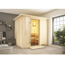 Holzsauna mit Glastür in einem Badezimmer