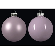 Zwei lila Christbaumkugeln