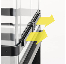 Detailansicht einer Duschkabine mit Schiebemechanismus und gelben Pfeilen