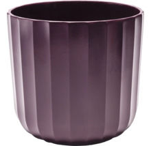 Pflanztopf mit gerippter Struktur