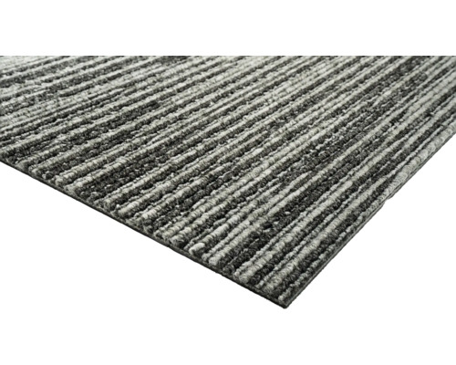 Teppichfliese mit Streifenmuster