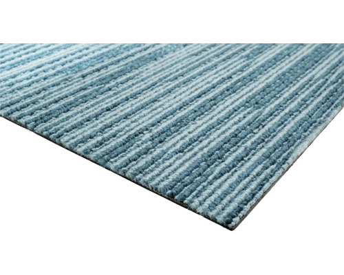 Teppich mit Streifenmuster