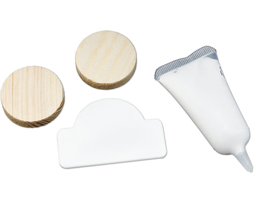 Zwei Holzdübel, eine weiße Abdeckkappe und eine Tube Klebstoff