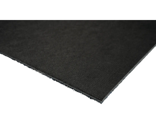 Schwarze Bautenschutzmatte für den Einsatz im Bauwesen.