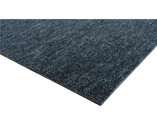 Detailaufnahme eines blauen Teppichs