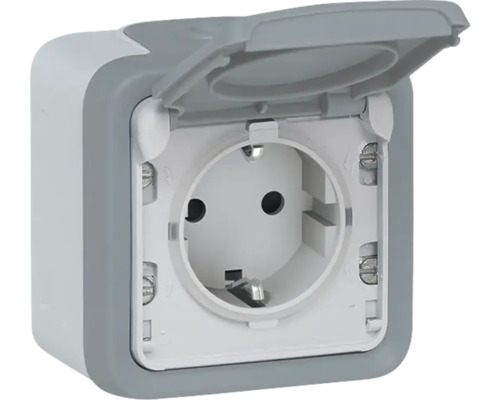 Schutzkontaktsteckdose mit geöffnetem Deckel