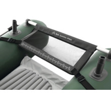 Detailansicht Schlauchboot mit Messskala und Big Catch Pro Logo