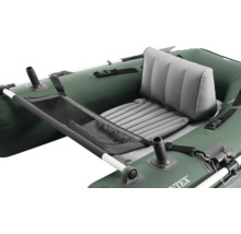 Detailansicht eines aufblasbaren Angelbootes mit Sitz und Stauraum