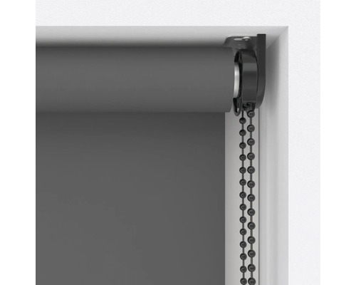 Rollo mit Kettenzug im Detail