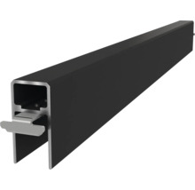 Metallprofil mit Halteklammer