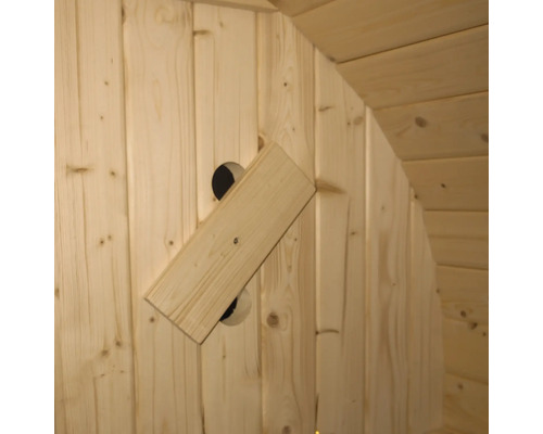 Holzsauna mit Belüftung