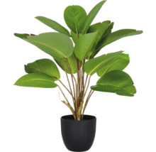 Künstliche Zimmerpflanze im Topf mit grünen Blättern