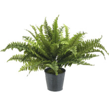 Künstlicher Farn in einem Topf