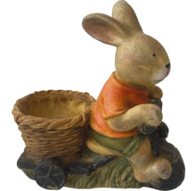 Dekorative Hasenfigur auf Dreirad mit Korb