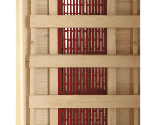 Detailansicht einer Infrarotkabinenwand mit Holzrahmen und Infrarotstrahlern