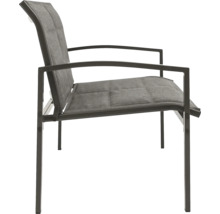 Gartenstuhl mit Armlehnen und Polsterung