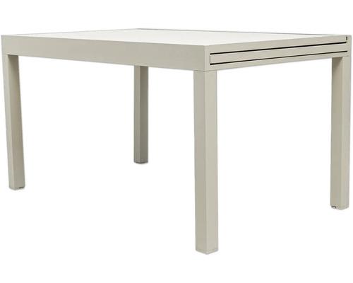 Quadratischer Gartentisch mit vier Beinen