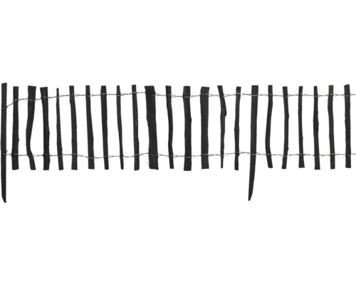 Schwarzer Holzzaun mit Draht