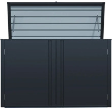 Geöffnete Aufbewahrungsbox mit horizontaler Verkleidung