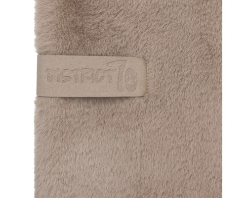 Kunstfell mit District 70 Logo