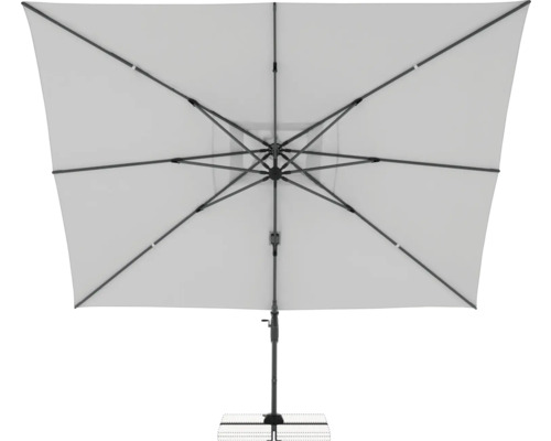 Rechteckiger Sonnenschirm von unten betrachtet