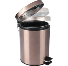 Treteimer aus Metall mit offenem Deckel