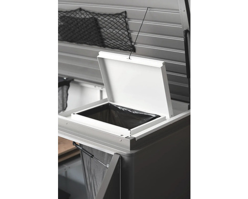 Mülltrennsystem für den Aussenbereich mit geöffnetem Deckel und Müllbeutel