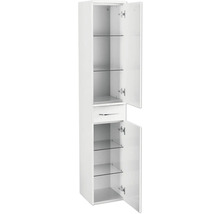 Weißer Hochschrank mit Schublade und offenen Türen, die Glasablagen freigeben